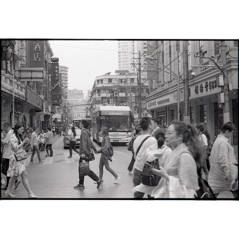 Alien Film - 5222 Double X Black & White 120 Film