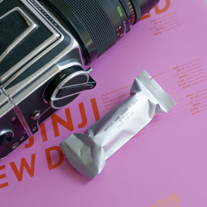Reflx Lab - 500T Tungsten Colour 120 film