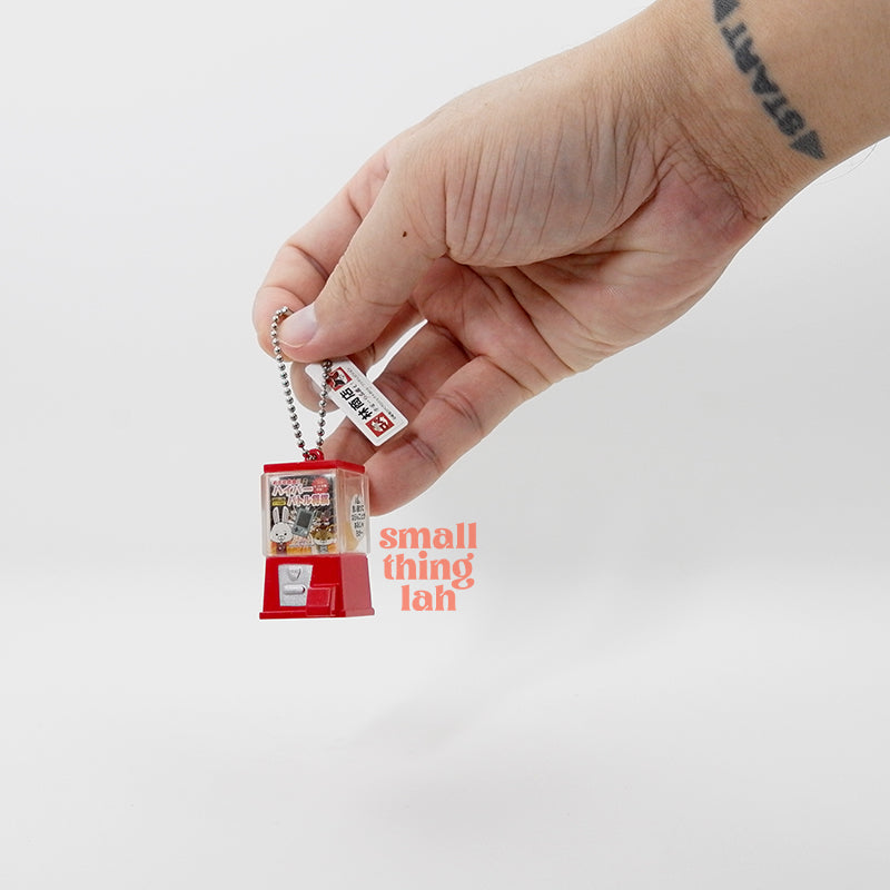Gashapon Machine Keychain