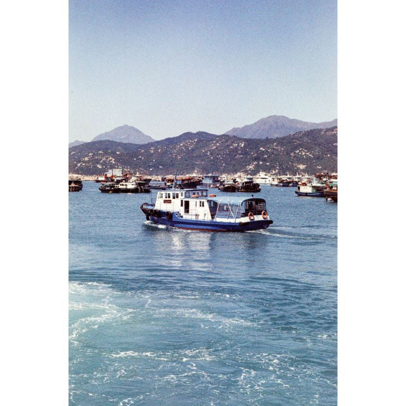 Lomography LomoChrome Color ’92 Sun-Kissed 400 110 Film