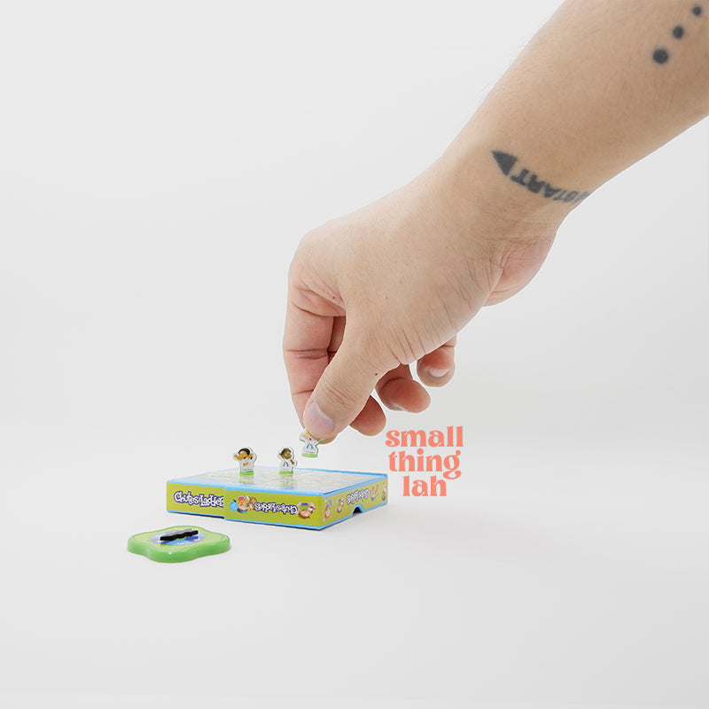 World's Smallest Chutes & Ladders