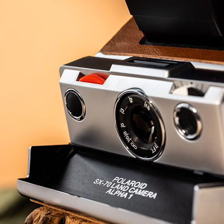 MiNT SLR670-S (Type i) Polaroid Camera