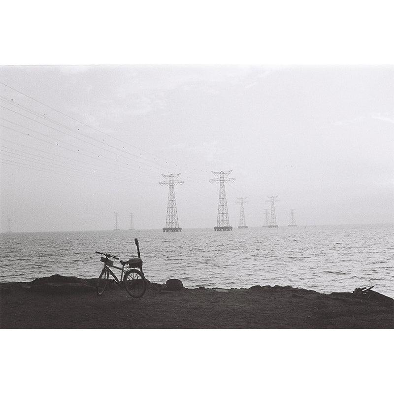 Reflx Lab - Pan400 Black & White 35mm film (Expiry 12/2023) - 8storeytree