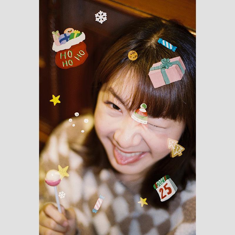 A girl has film - Christmas 35mm Film - 8storeytree