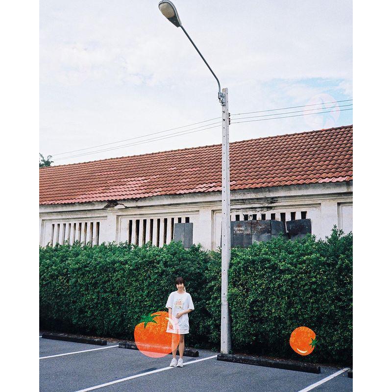 A girl has film - Tomato 35mm Film - 8storeytree