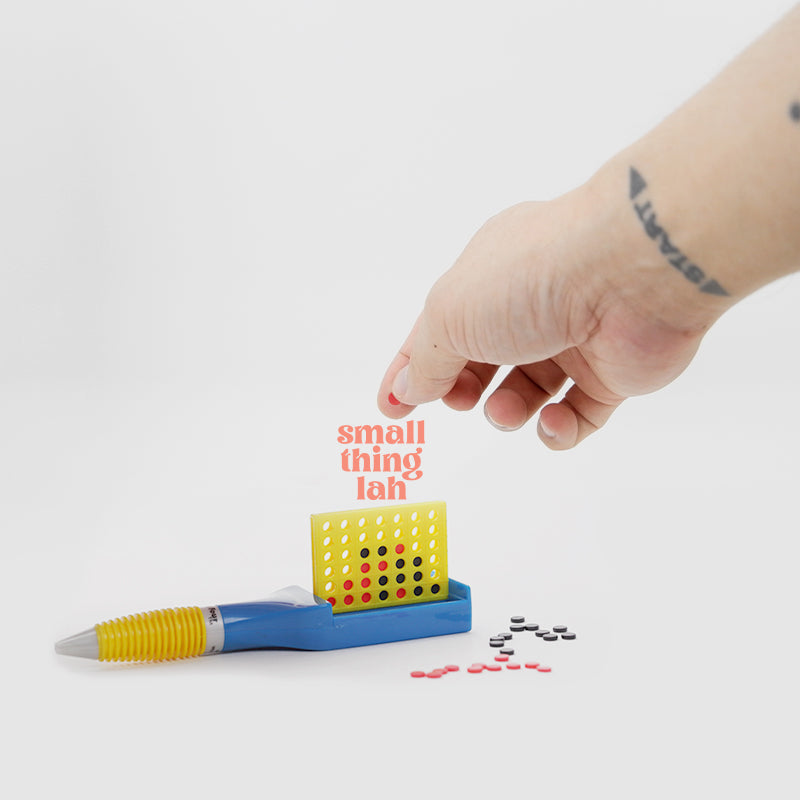 Hasbro Game Pen - Connect Four