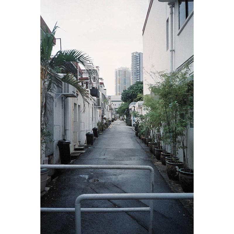 Hands on Film - Duo 400 35mm Film - 8storeytree