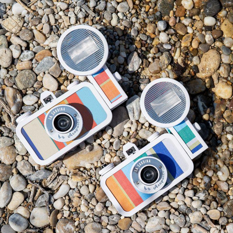 Lomography La Sardina & Flash 35mm Film Camera (Acapulco Caleta Edition) - 8storeytree