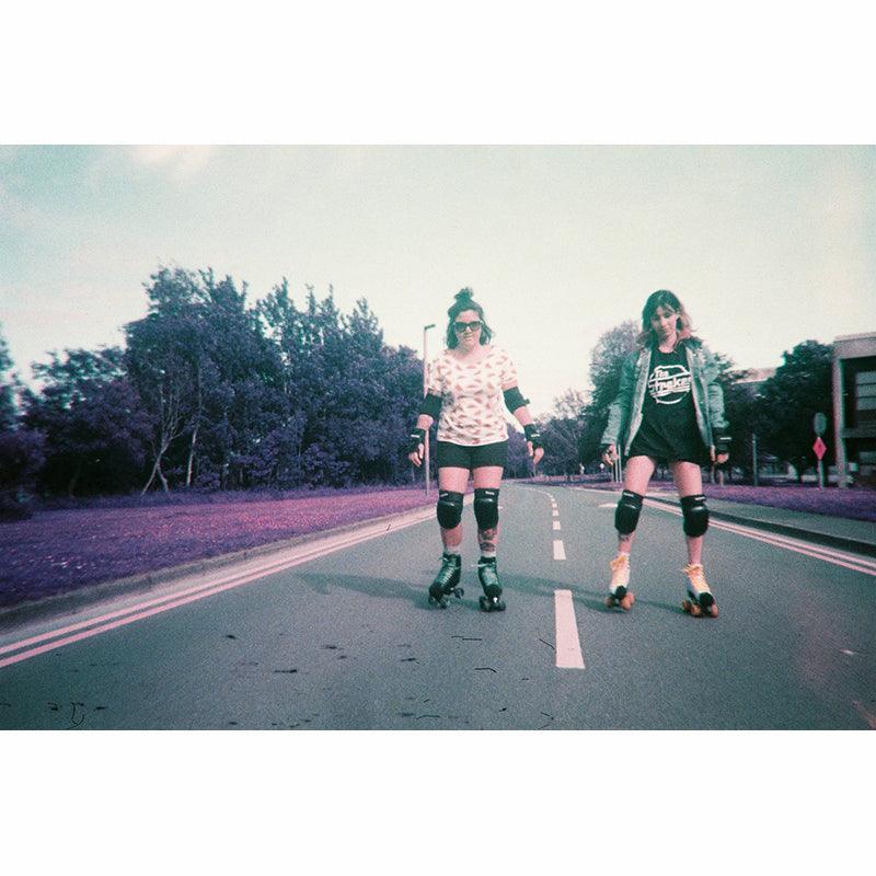 Lomography Simple Use Film Camera Lomochrome Purple (Saturday Edition) - 8storeytree