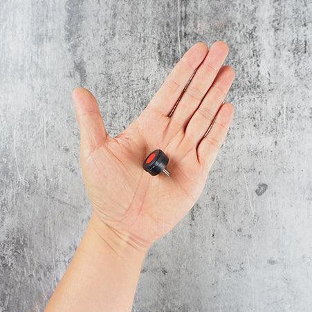 MiNT SX-70 Self(ie) Timer - 8storeytree