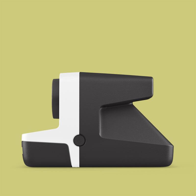 Polaroid Now i-Type Instant Camera - Black & White - 8storeytree