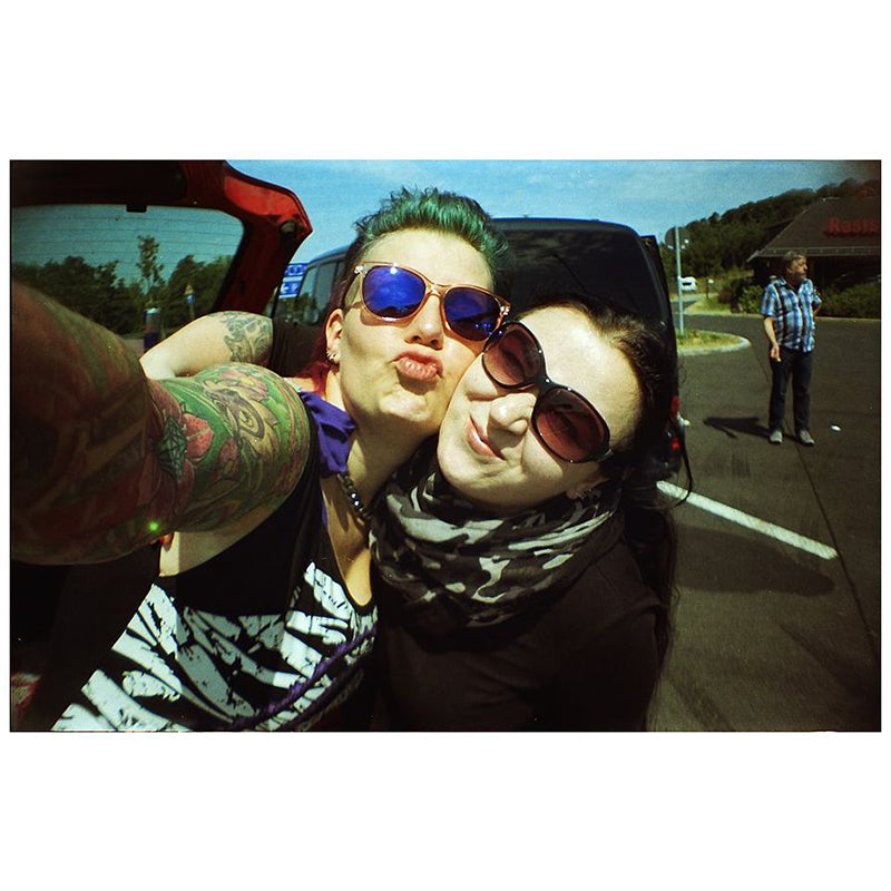 Lomography La Sardina 35mm film Camera & Flash DIY