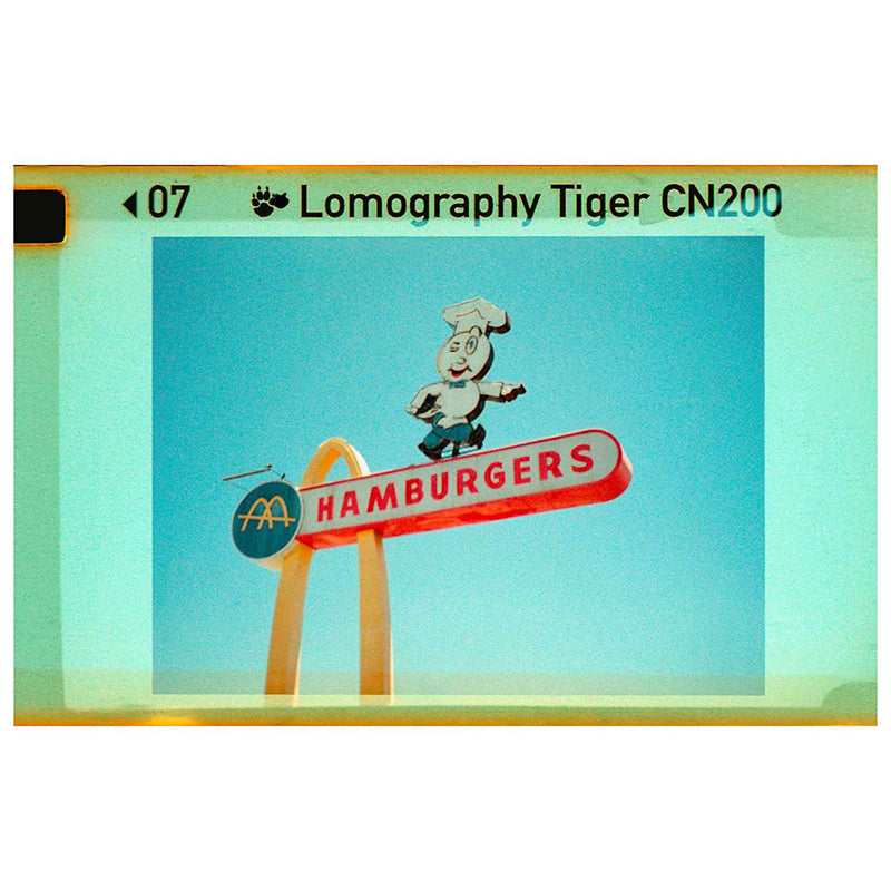 Lomography Lomomatic 110 Camera & Flash (Discomatic)