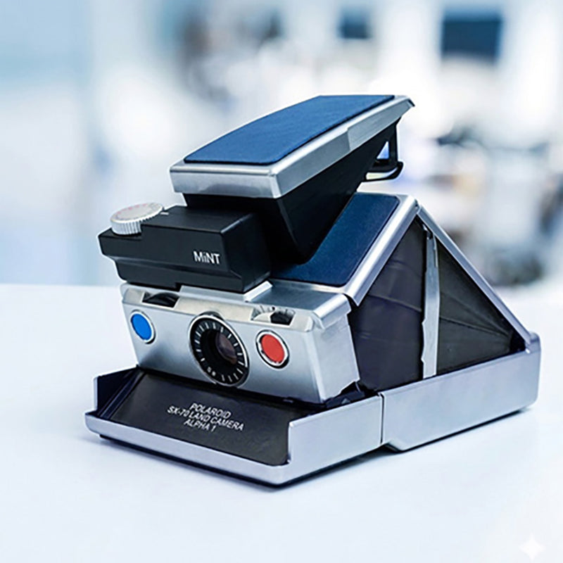 MiNT SLR670 MAX Polaroid Camera