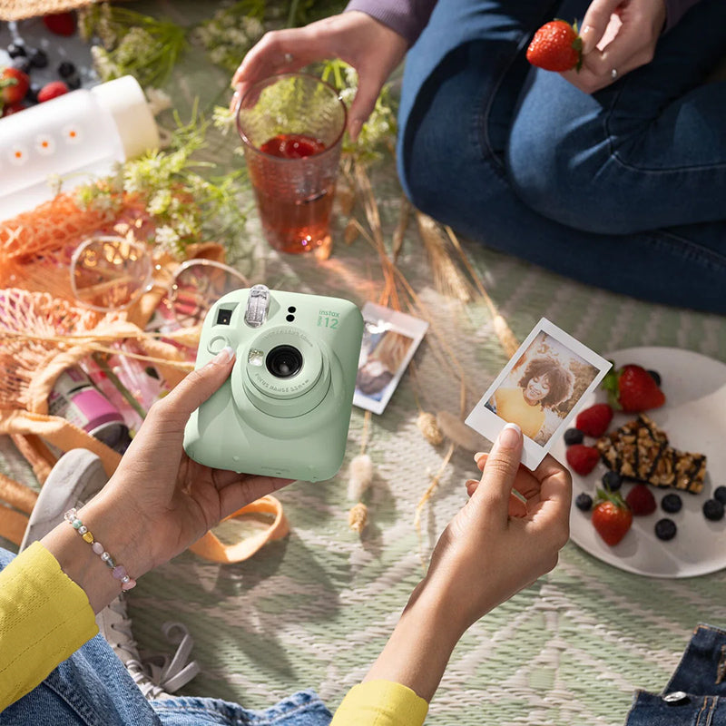 Fujifilm Instax Mini 12 Camera