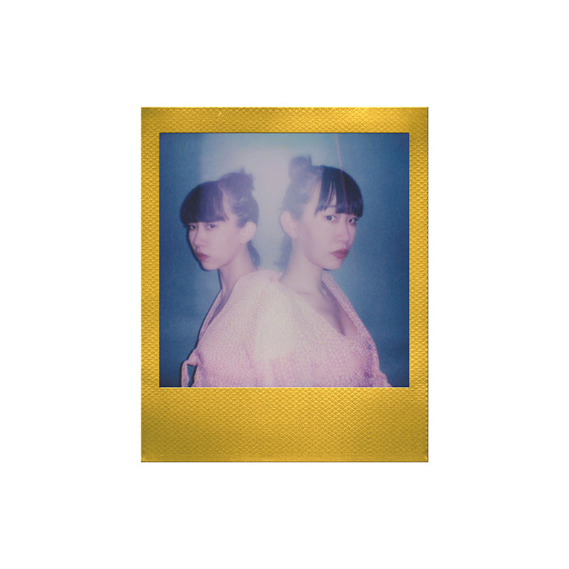 Polaroid Go Color Film Pack (16 Photos) - Golden Frame