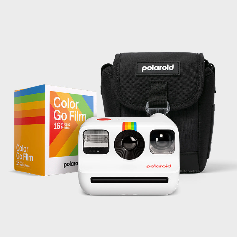 NEW - purchases Polaroid Go + Clip Bundle - Instant Camera - White