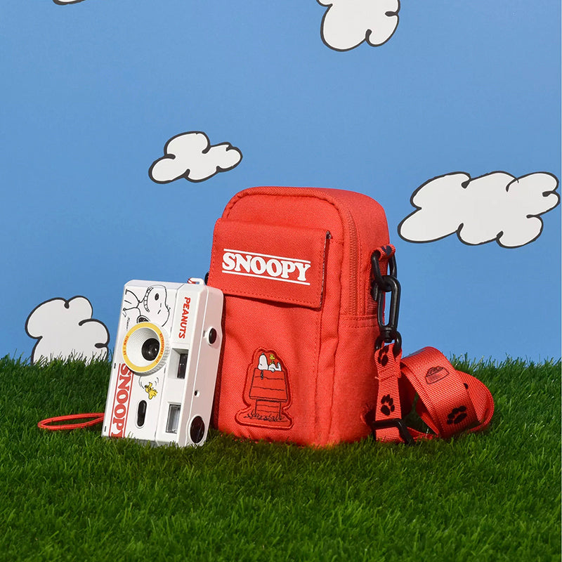 Retrospekt - Snoopy 35mm Film Camera