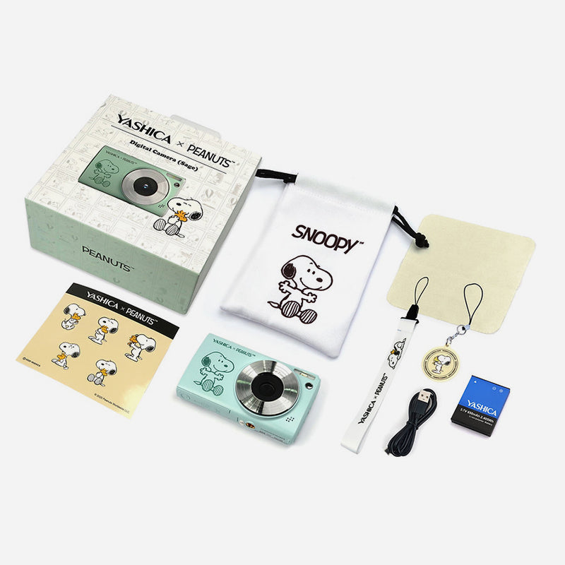 YASHICA x Peanuts Digital Camera