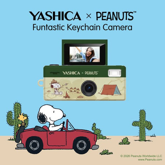 YASHICA x Peanuts Funtastic Keychain Camera (Snoopy's Summit)