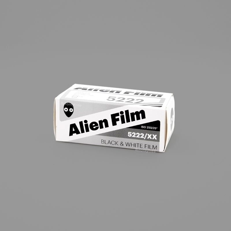 Alien Film - 5222 Double X Black & White 120 Film