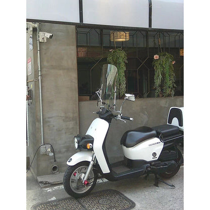 YASHICA x Hello Kitty Digital Camera DZ-100