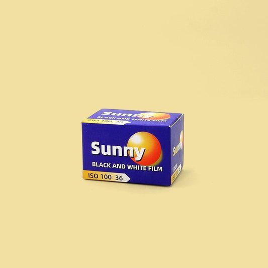 Sunny Black & White 100 35mm Film (Expiry 07/2023) - 8storeytree