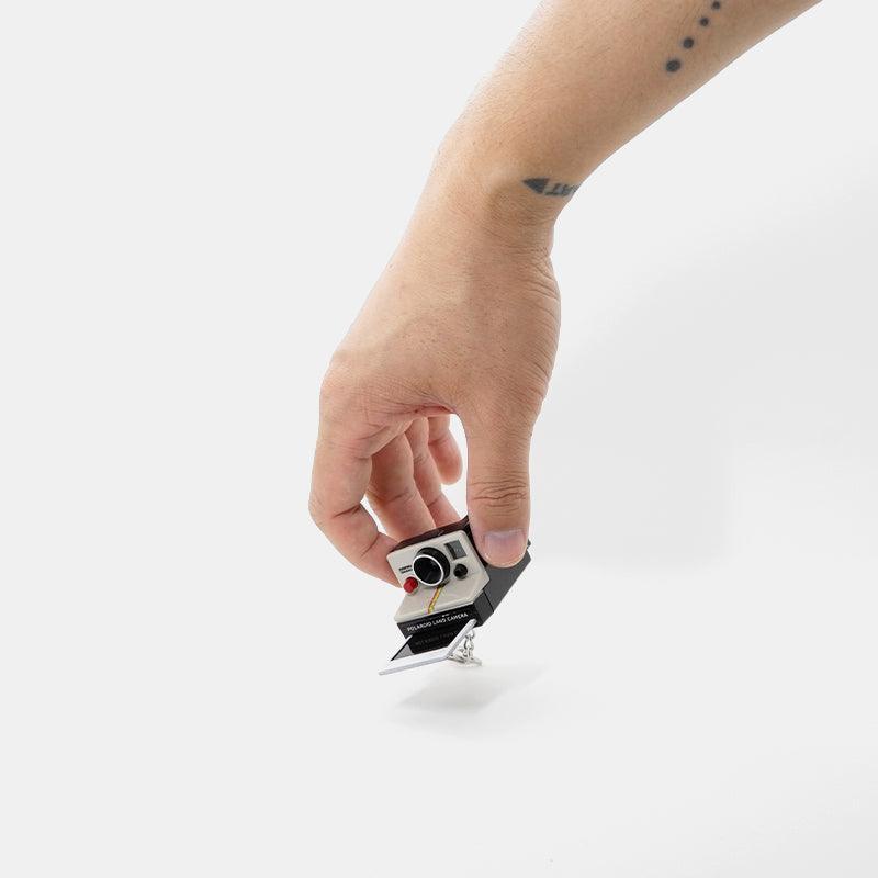 World’s Coolest Polaroid Keychain (OneStep) - 8storeytree